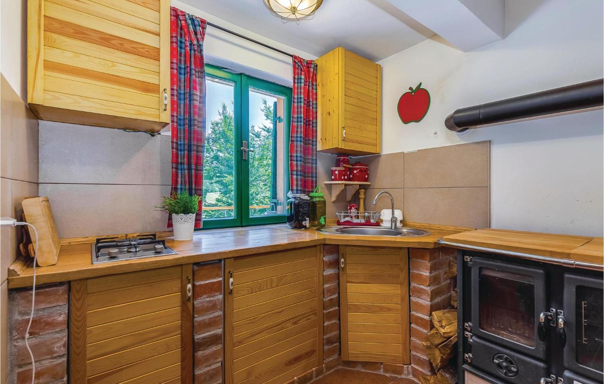 Stunning Home In Bribir With Kitchen Luaran gambar